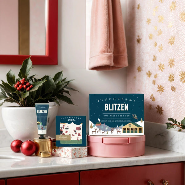 Holiday Blitzen - 2 Piece Gift Set